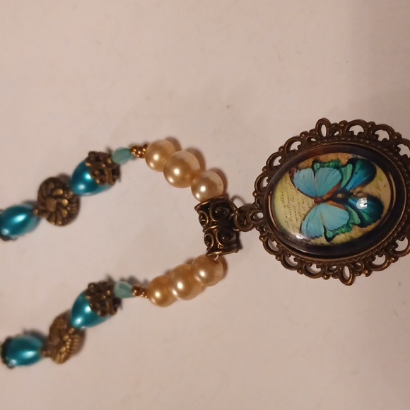 BLUE BUTTERFLY  BRONZE PENDANT LIKE, NEW WITH GENUINE  PEARLS, VINTAGE RARE FIND - Picture 2 of 4